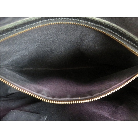 Gucci Black Patterned Handbag with Gold Details - Picture 10 of 14